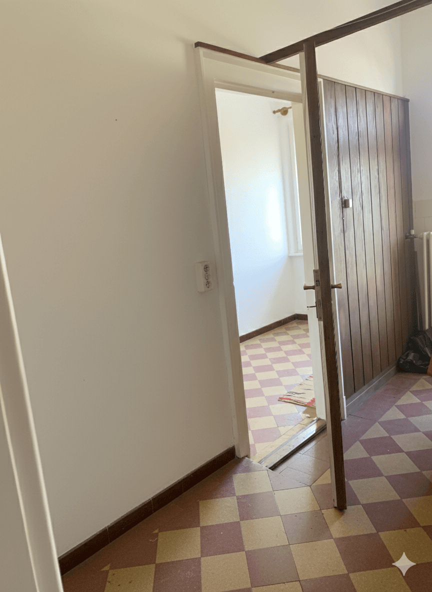 Folyosó kockás padlóval